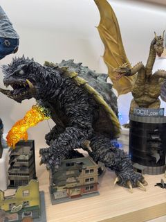 （分類：）位於 。 由 godzillamuseum 提交（商品編號 1449845957，圖片 1）。簡介： 。
