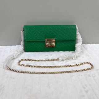 （分類：）位於 。 由 doota_mall 提交（商品編號 1449918886，圖片 1）。簡介： 。