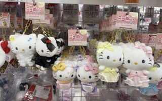 （分類：）位於 。 由 t.a.r.o___ 提交（商品編號 1449909396，圖片 1）。簡介： 。