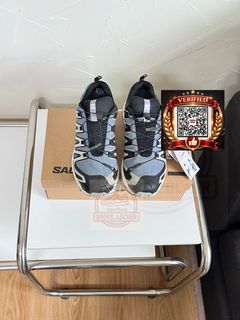 (Category: ) located in . Submitted by shoes.locker (Listing ID 1449940161, Image 1). Description: .