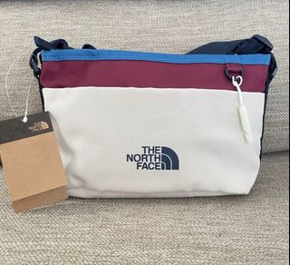 （分類：）位於 。 由 101_store 提交（商品編號 1449860787，圖片 1）。簡介： 。
