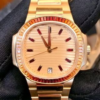 (Category: ) located in . Submitted by watchcentresg (Listing ID 1449768499, Image 1). Description: .
