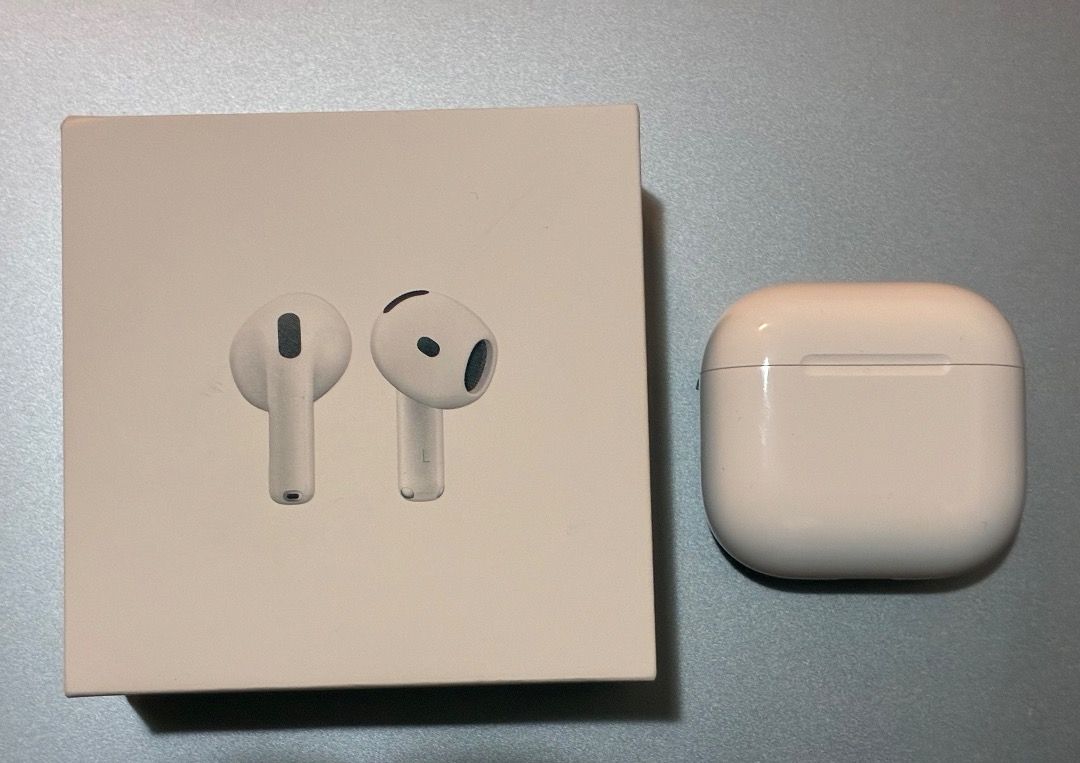 AirPods 4