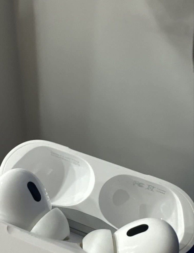 Airpods Pro Gen 2 (Type C) (Category: Earphones) located in Subic. Submitted by toocutetokeep (Listing ID 1449881951, Image 2). Description: Good and high quality premium copy Can be located on Find My Box, Type c cable, extra tips included This is not original. Please manage your expectations NO RETURN NO REFUND ONCE PURCHASED.