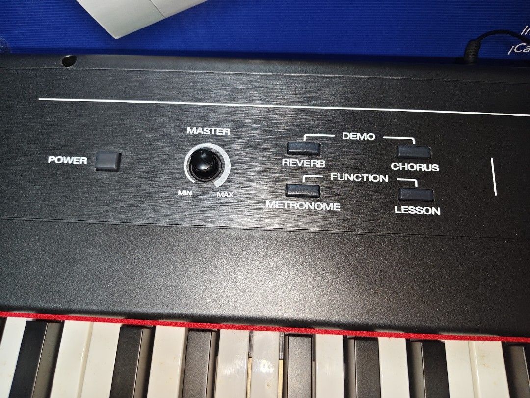 Alesis recital digital keyboard piano (Category: Musical Instruments) located in Paranaque City. Submitted by yourhonorvoy (Listing ID 1449771809, Image 3). Description: Alesis recital keyboard piano 10.5k only 88 keys With adapter(plug n play) With soft case Mint condition 😍Walang issue sa tunog, touch at electronics. lahat gumagana Ng maayos 👍Payment thru cash, bank transfer, gcash or in any remittance center 🚚We do shipping👍via lalamove an