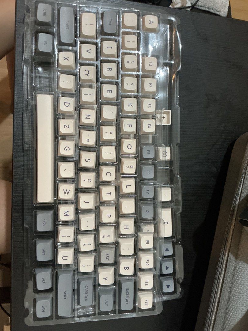 Anne Pro 2 60% Brown Switch Keyboard (Free Keycaps) (Category: Computer Keyboard) located in Pasig City. Submitted by jdn.shop (Listing ID 1449825807, Image 3). Description: 60% Comes with free grey-white keycaps Brown Switch RFS Decluttering.