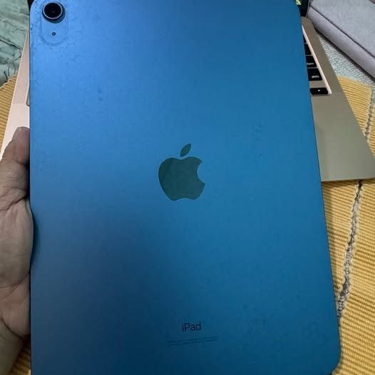 Apple iPad 10th Generation 64GB Wi-Fi (Category: iPad) located in Iloilo. Submitted by pureflower.e5b2d2 (Listing ID 1449952025, Image 3). Description: Condition Used - like new Apple iPad 10th Generation 64GB Wi-Fi Good working condition. No issues. Screen and touch fully functional. Ideal for school, work, streaming, and browsing. Includes charger. Meet-up available. Price: ₱17,000 negotiable now at ₱16k..