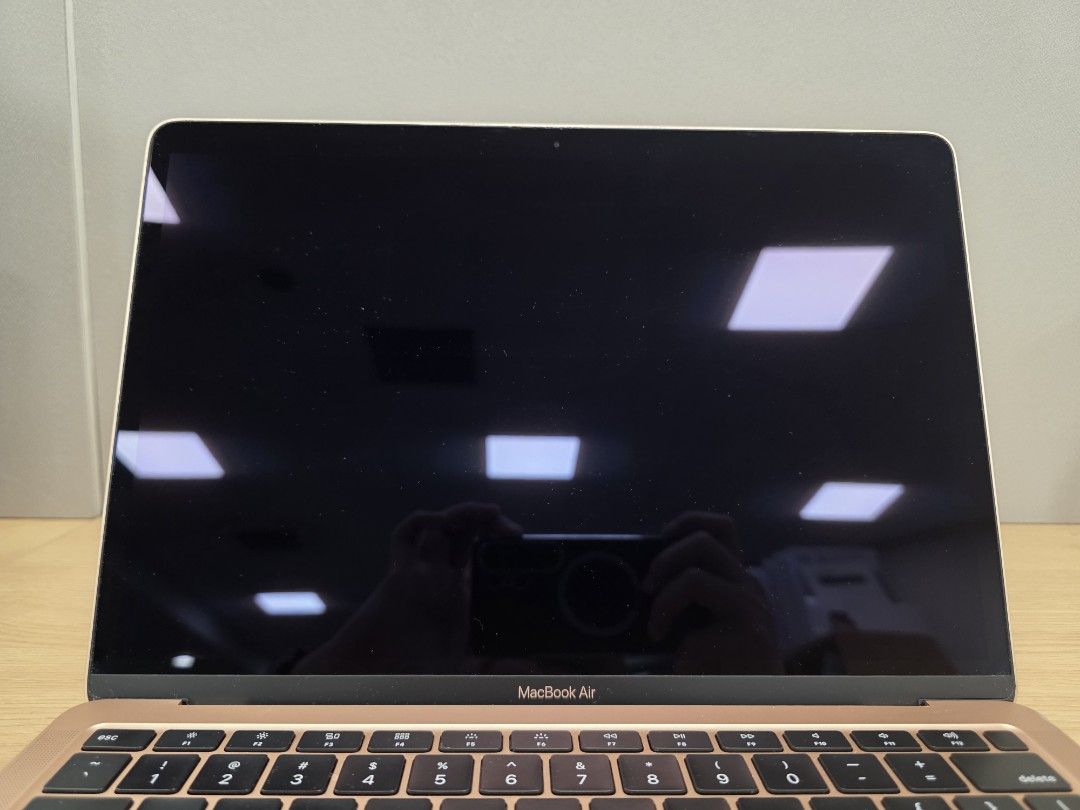 Apple MacBook Air Rose Gold510184848674662401