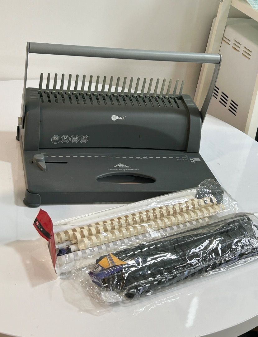 Basic Comb Binding Machine with Binding Combs (Category: Craft Supplies & Tools) located in Singapore. Submitted by komod3 (Listing ID 1449824999, Image 2). Description: - GBC Comb Binding Machine - Includes a FREE good quantity of black and white binding combs - Ready to use for document binding - Suitable for home or office - Easy to operate -Original Price at $150.