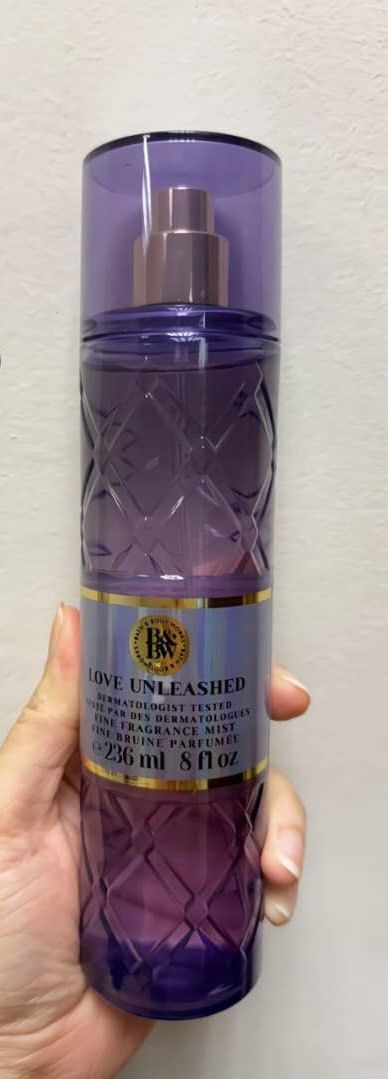 Bath & Body Works Mist (Category: Fragrance & Deodorants) located in Sitiawan. Submitted by gthriftlove (Listing ID 1449875285, Image 1). Description: .