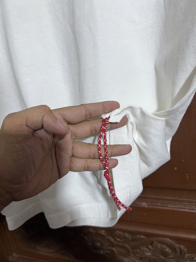 Beams White Plain Heavy Cloth Shirt (Category: Formal Shirts) located in Manila. Submitted by thriftpoint99 (Listing ID 1449827180, Image 3). Description: 23.5x29 Need wash only yellow stain Excellent condition.