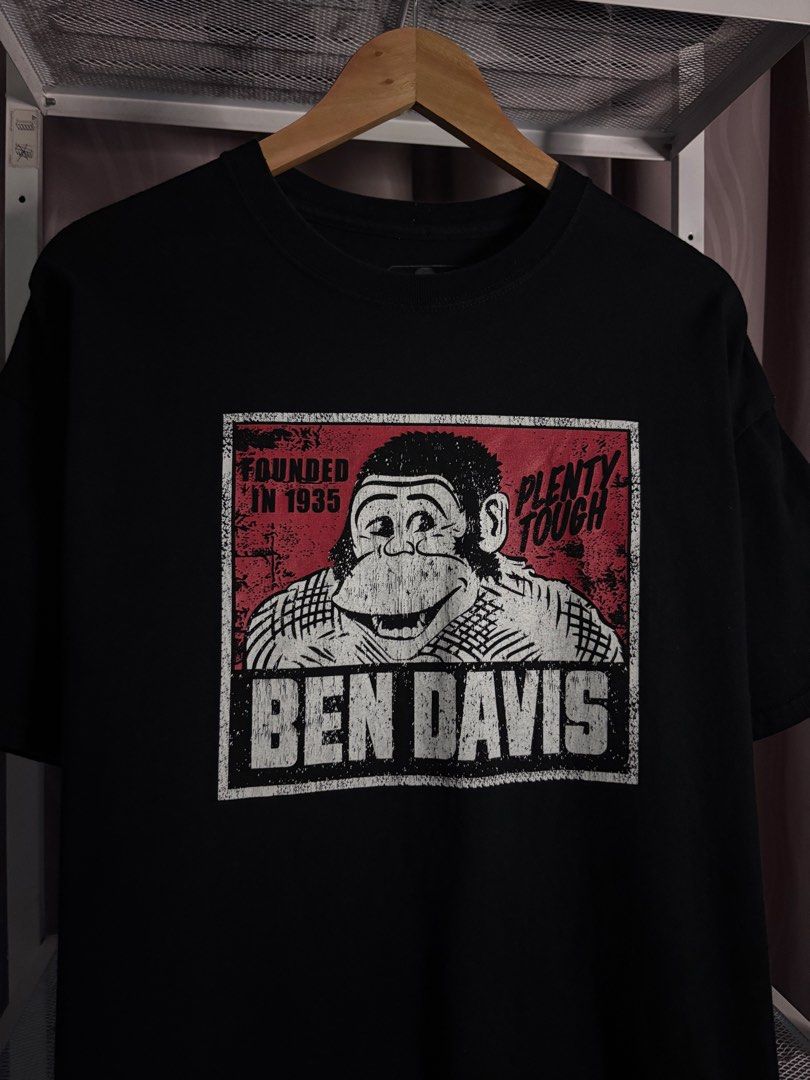 BEN DAVIS (Category: Tshirts & Polo Shirts) located in Cyberjaya. Submitted by mixx.thrift (Listing ID 1449825046, Image 3). Description: BEN DAVIS P24 / L30 (Size XL) CONDITION 9 / 10 NO PHONE : 0163192615 If no respond at Carousel after 3 days. Kindly pm us..