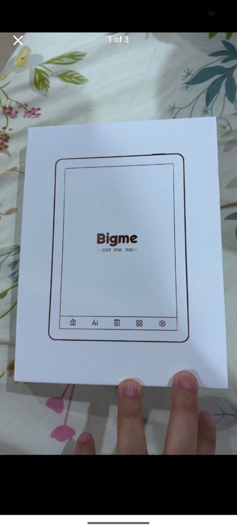 Bigme e-reader (Category: Other Mobile & Gadget Accessories) located in Antipolo. Submitted by anne112 (Listing ID 1449901042, Image 3). Description: - Mint green Bigme e-reader - Comes with original box - Unique screen design with 'feel yourself' line art - Includes a clear protective case - Buttons located at the bottom of the screen once lang nacharge. madami na po ereader.