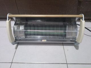 (Category: ) located in . Submitted by radiomusic (Listing ID 1449925298, Image 1). Description: .