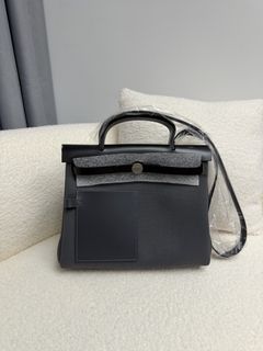 （分類：）位於 。 由 hklvintage 提交（商品編號 1449849915，圖片 1）。簡介： 。
