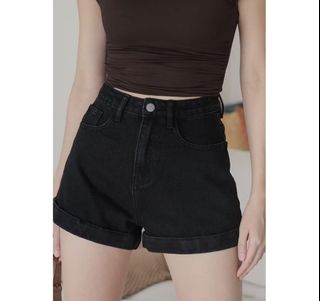 (Category: ) located in . Submitted by flea_thrift (Listing ID 1449896513, Image 1). Description: .