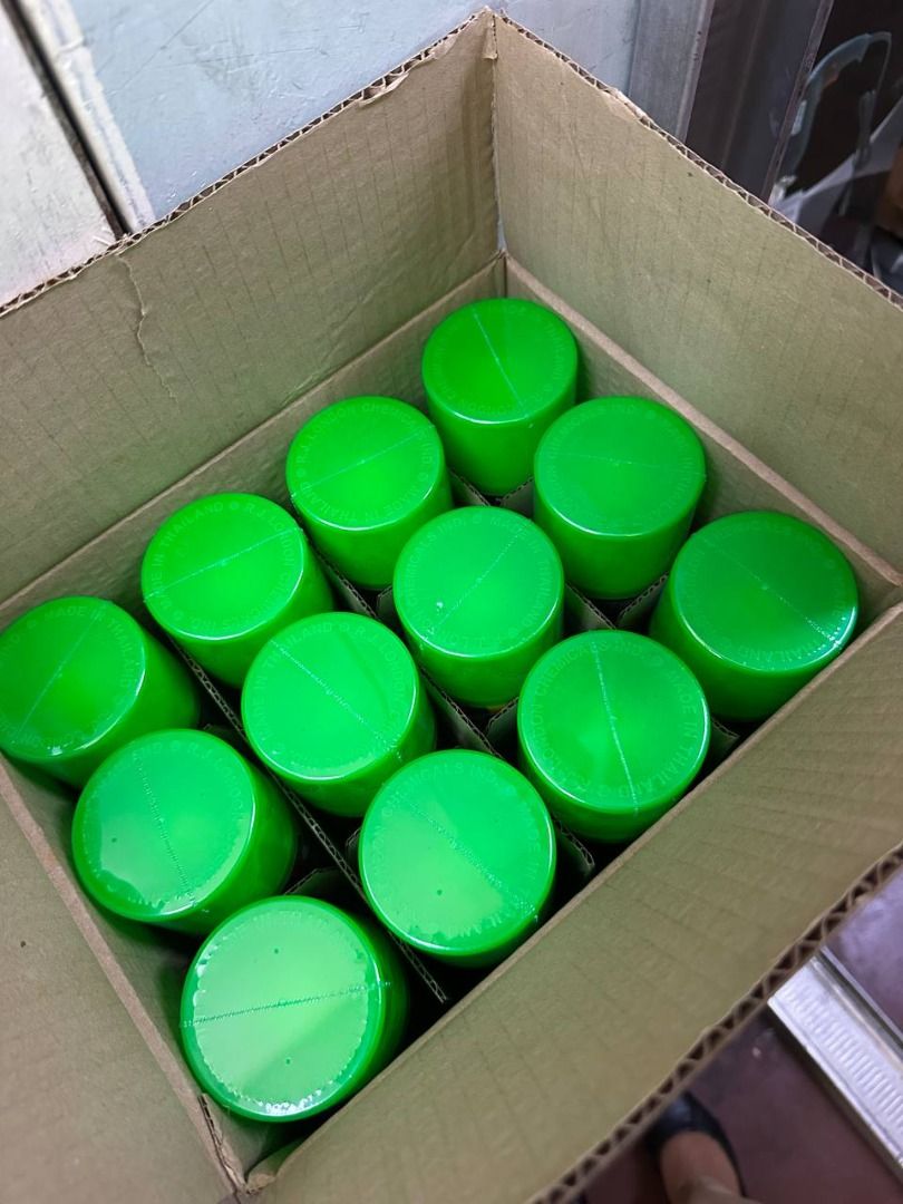 Bosny Flourescent Spray Paint Acrylic Lacquer (Category: Everything Else Others) located in Caloocan City. Submitted by zenphoenix.0b9dcc (Listing ID 1449828743, Image 3). Description: Specs: No. 1001 (Red) Specs: No. 1004 (Blue) Specs: No. 1003 (Green) Specs: No. 1002 (Pink).