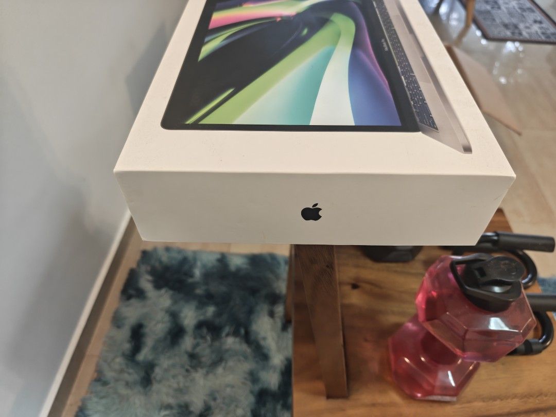 [BOX ONLY] Apple MacBook Pro Laptop BOX510061005442928644