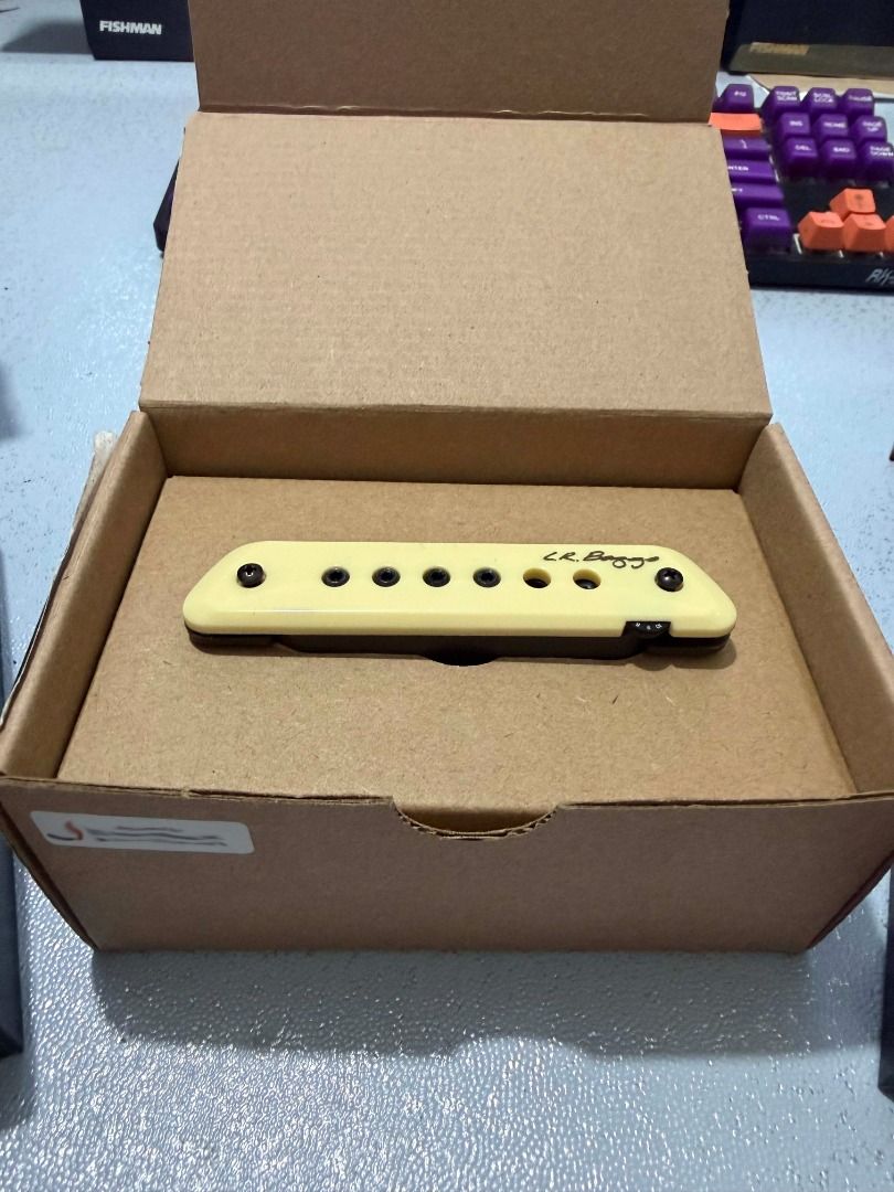 Brandnew LR Baggs Acoustic Pickups (Category: Musical Instruments) located in Manila. Submitted by ninraninra (Listing ID 1449896672, Image 3). Description: Brandnew LR Baggs Acoustic Pickups Please Read Location: Tondo, Manila ----------------------------------- FOR SALE! Brand New! LR Baggs Element VTC - ₱12,000 LR Baggs M1-Active - ₱12,000 LR Baggs Anthem - ₱19,000 Price fixed Add 500 for installation ----------------------------------- Call/T