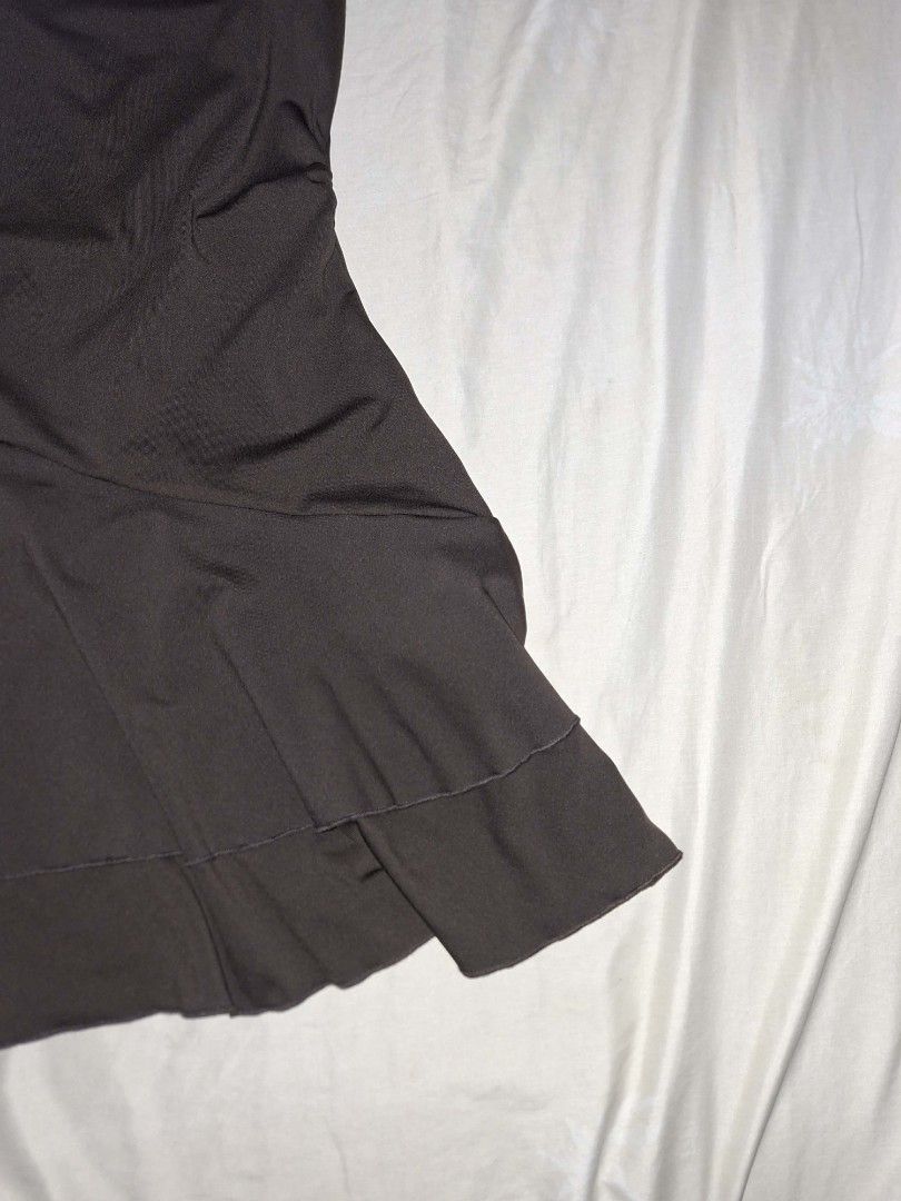 Brown Halter Dress from Shein (Category: Dresses) located in Cebu City. Submitted by makeupnfashionluv (Listing ID 1449855766, Image 3). Description: BRANDNEW DRESS FOR SALE❗ Hello, ladies! I’m selling my newly bought dress from Shein! Size Small 📌 Reminder - No cancellation policy 📌 NOTE: • Item is in perfect condition, no hidden issues • Never been used/brand new item •Price: 300 💸 PAYMENT METHOD: COD/Gcash 📍 Location: TALISAY CITY, CEBU Se