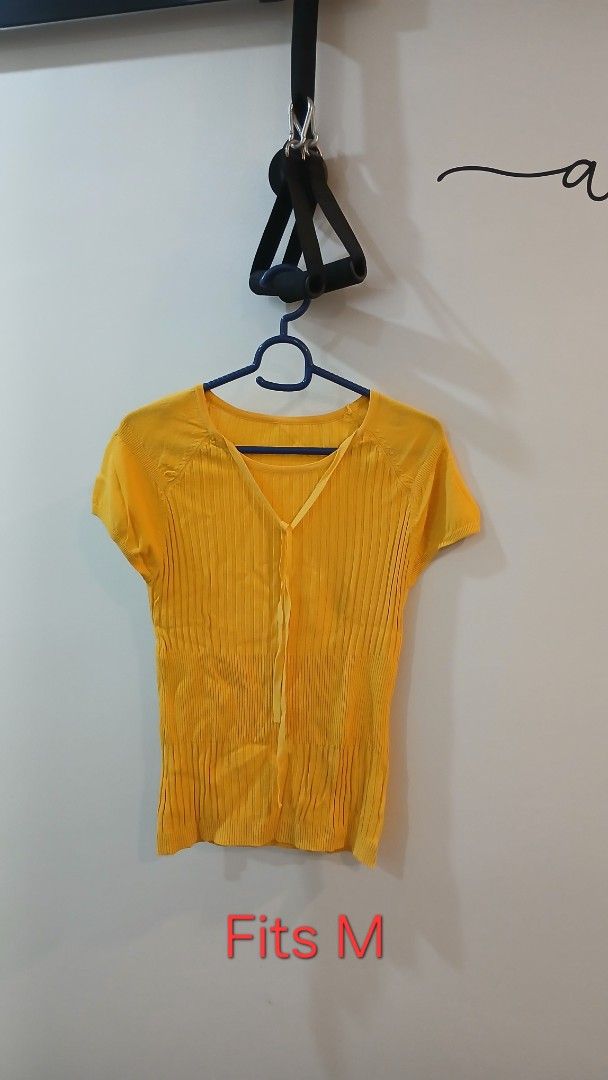 Bundle of 6 Assorted Tops for P399 Only! (Category: Blouses) located in Paranaque City. Submitted by fayesan.cs (Listing ID 1449823335, Image 3). Description: 6 Tops for only P399! Pre-loved! Previous owner is meticulous and takes good care of her things. - Yellow ribbed top (fits M) - Denim shirt with patterned sleeves (fits M) - Navy graphic tee (size XL) - Pink polka dot top (Shein, size L) - Green textured top (Shein, size M) - Light blue lac