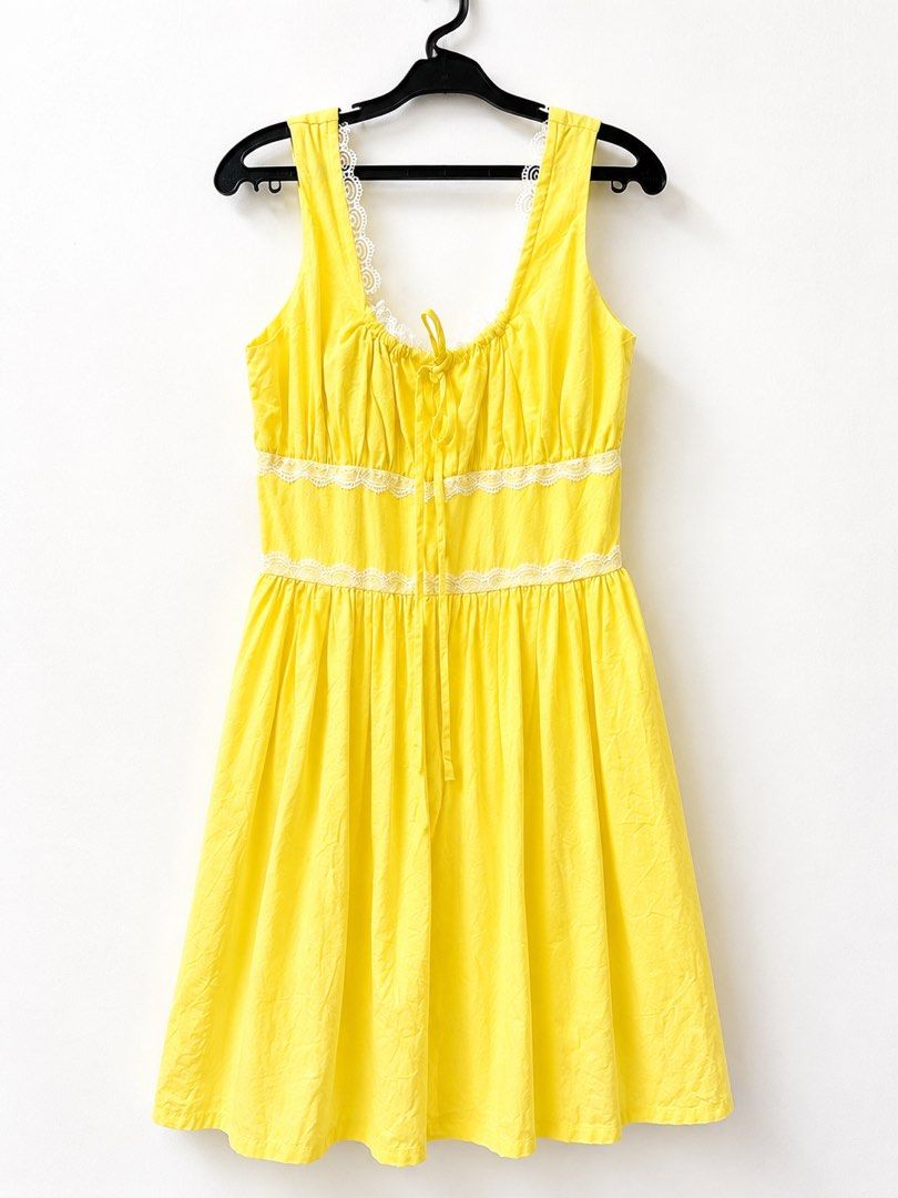 Butter Yellow Lace Dress (Category: Dresses) located in Manila. Submitted by pawkornelyo (Listing ID 1449861087, Image 1). Description: Brand new - never been used One size.