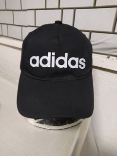 (Category: ) located in . Submitted by ek_thriftstore90 (Listing ID 1449902087, Image 1). Description: .