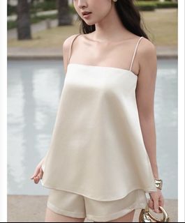 (Category: ) located in . Submitted by colourfulshopp (Listing ID 1449842916, Image 1). Description: .