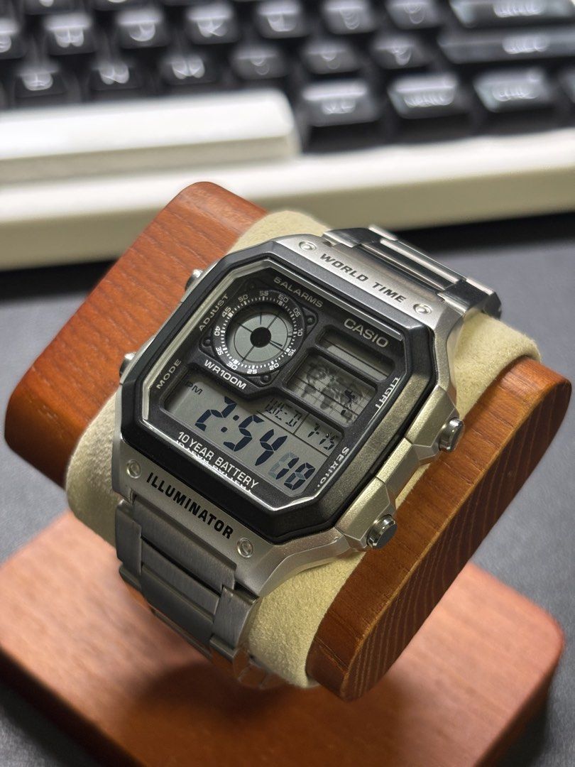 Casio Royale AE-1200WH World Time Illuminator Watch (Category: Men's Watches) located in San Mateo. Submitted by dubi.baho (Listing ID 1449812098, Image 2). Description: Signs of use and scratches but it doesn’t affect the overall functionality of the watch Includes original box and links.