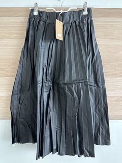 （分類：）位於 。 由 oobubblesoo 提交（商品編號 1449891957，圖片 1）。簡介： 。
