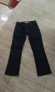 (Kategori: ) berada di . Dikirim oleh limaribu (ID iklan 1449886727, Gambar 1). Deskripsi: .
