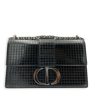 (Category: ) located in . Submitted by carousellluxury (Listing ID 1449838576, Image 1). Description: .