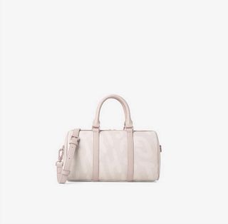 (Category: ) located in . Submitted by thriftbyqy (Listing ID 1449873767, Image 1). Description: .