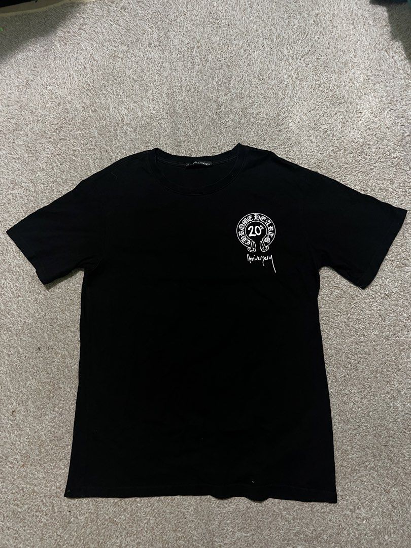 Chrome Hearts 20th anniversary Shirt (Category: Activewear) located in Mexico. Submitted by iseemiyakee. (Listing ID 1449789173, Image 1). Description: Size Large 19.5 width 27.5 length No issue excellent condition .