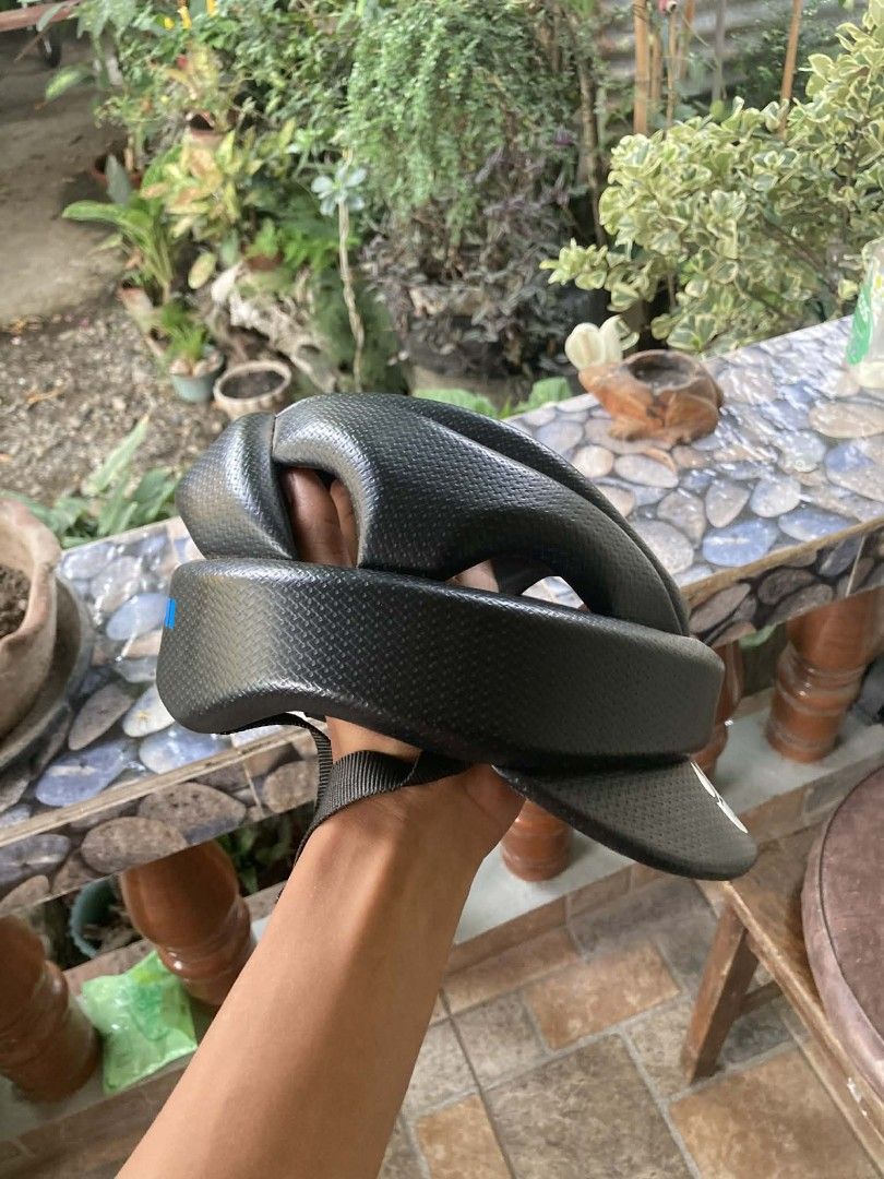 Classic bicycle helmet (Category: Bicycles) located in Manila. Submitted by anjing12 (Listing ID 1449861321, Image 2). Description: - Black classic bicycle helmet - Textured finish - Adjustable straps for a secure fit - size small for small heads - Ideal for cycling safety.