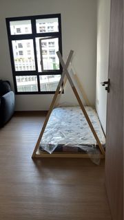 (Category: ) located in . Submitted by moncharme (Listing ID 1449792523, Image 1). Description: .