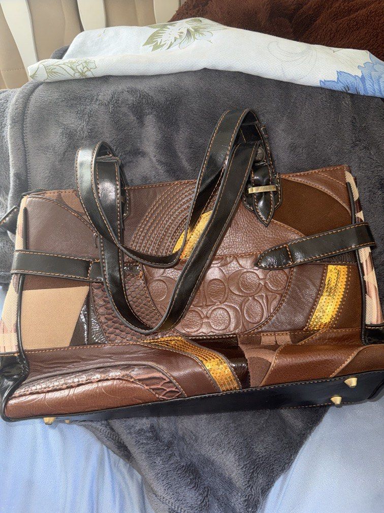 Coach Patchwork (Category: Luxury Bags & Wallets) located in Manila. Submitted by katsthingamagigs (Listing ID 1449806993, Image 3). Description: Pm for deets.