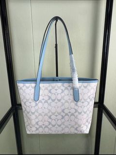 (Category: ) located in . Submitted by angkukuehshopleh (Listing ID 1449758891, Image 1). Description: .