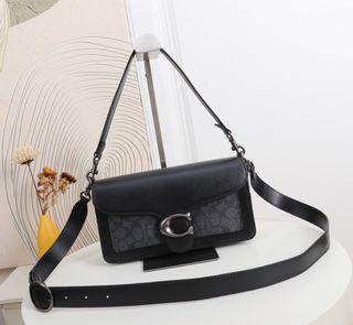 (Category: ) located in . Submitted by angkukuehshopleh (Listing ID 1449798765, Image 1). Description: .