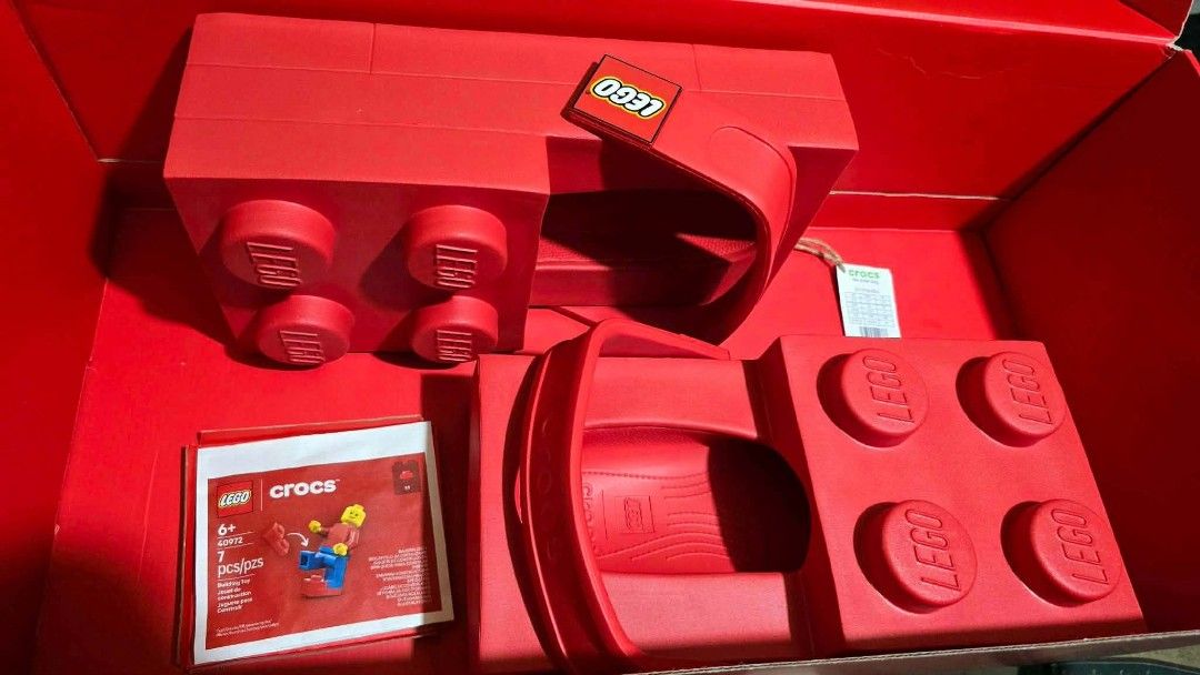 Crocs Lego Brick Clog size 13 US (Category: Slippers & Slides) located in Pasig City. Submitted by titojek (Listing ID 1449770293, Image 1). Description: ⚠️ For sale only. 🔥 Brand new and legit Cr0cs Lego Brick Clog size 13 US. Canada release. Medyo madalang na pair saten. *Wala na ung box na lagayan sa loob, see 2nd to the last pic. Nilagayan kase ng ibang gamit nung inuwe sa Pinas kya tinanggal. Other than that, complete pa naman. *May free na