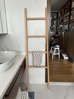 (Category: ) located in . Submitted by ciminnn (Listing ID 1449822525, Image 1). Description: .