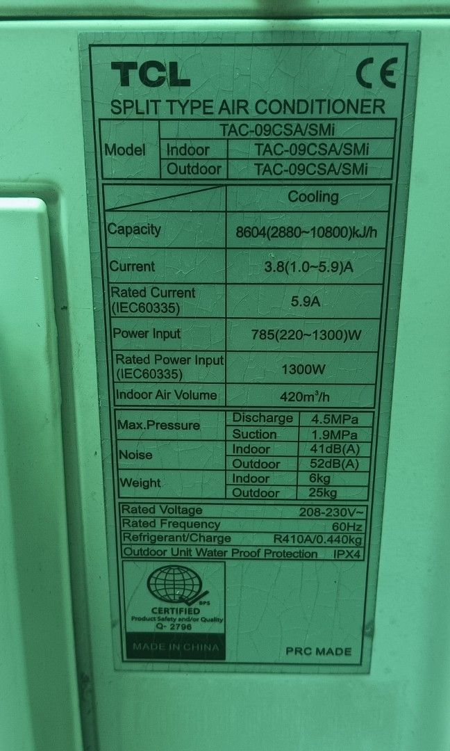 DEFECTIVE TCL 1HP SPLIT TYPE INVERTER AIRCON (Category: Air Conditioning and Heating) located in Malabon City. Submitted by vjkkappliancetrading (Listing ID 1449802180, Image 3). Description: Pakibasa Muna Po bago mag pm DEFECTIVE unit Po ito.... May singaw Ang evaporator coil as per technician the rest goods na ito 4 yrs old lang Po ito makikita Naman sa model# Compressor✅ Indoor bracket✅ Remote control ✅ Sa mga intereasdo mag pm lang 🙂.