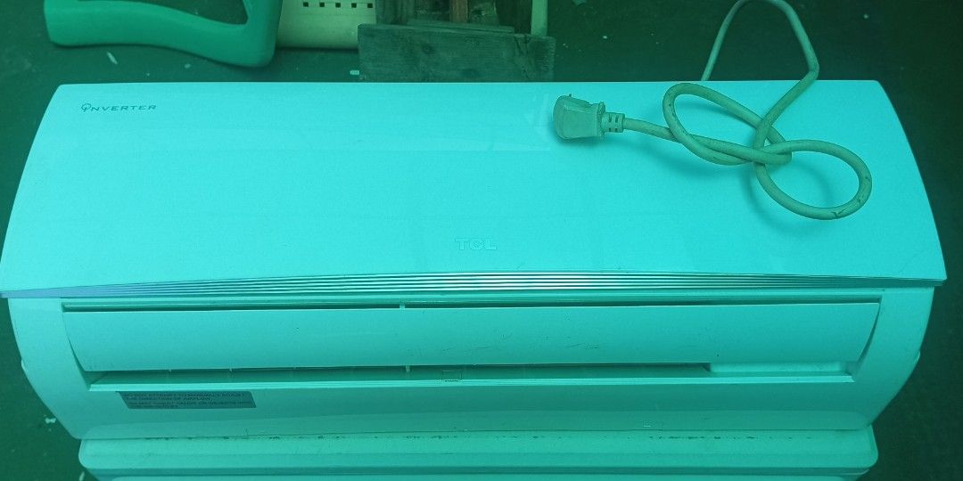 DEFECTIVE TCL 1HP SPLIT TYPE INVERTER AIRCON (Category: Air Conditioning and Heating) located in Malabon City. Submitted by vjkkappliancetrading (Listing ID 1449802180, Image 1). Description: Pakibasa Muna Po bago mag pm DEFECTIVE unit Po ito.... May singaw Ang evaporator coil as per technician the rest goods na ito 4 yrs old lang Po ito makikita Naman sa model# Compressor✅ Indoor bracket✅ Remote control ✅ Sa mga intereasdo mag pm lang 🙂.