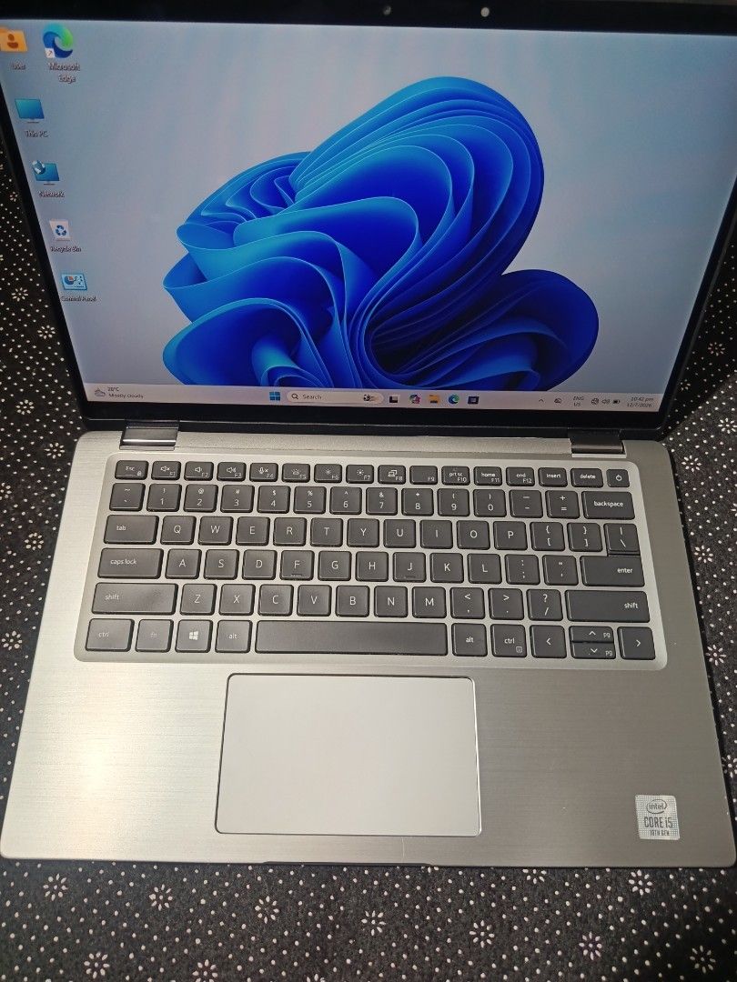 Dell latitude  7410 Laptop - Intel Core i5 processor touch screen 2 in 1 laptops