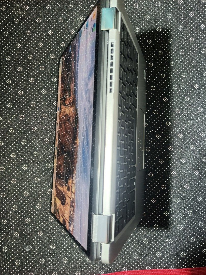 Dell latitude 7410 Laptop - Intel Core i5 processor touch screen 2 in 1 laptops510680988868956164