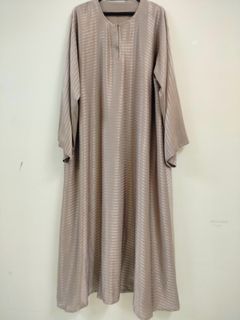 (Category: ) located in . Submitted by m.nuna (Listing ID 1449950901, Image 1). Description: .