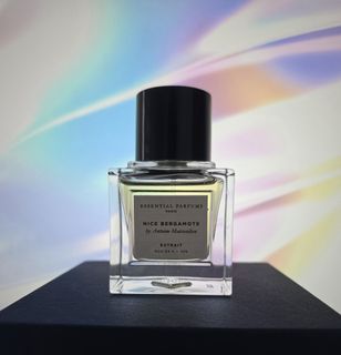 (Category: ) located in . Submitted by fragrancenthusiast (Listing ID 1449754451, Image 1). Description: .