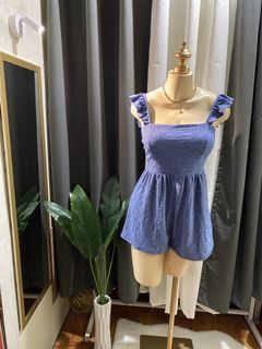 (Category: ) located in . Submitted by KL_Outfits (Listing ID 1449899130, Image 1). Description: .