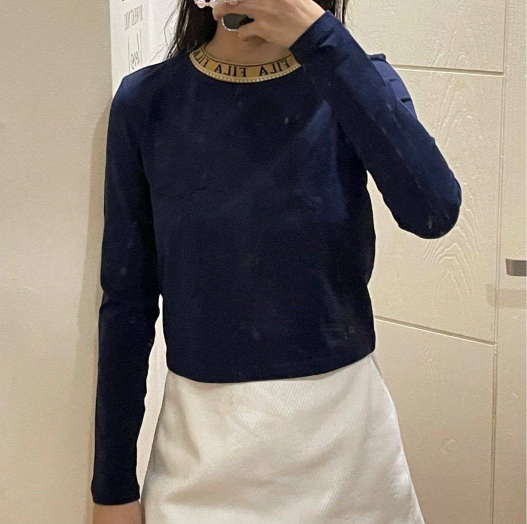 Fila Longsleeves Navy Blue (Category: Longsleeves) located in Baguio. Submitted by catdeclutters (Listing ID 1449847354, Image 3). Description: Used once only, washed then stored Too fitted Size S on tag Last price + 65 sf j&t.