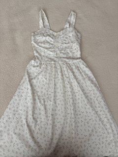 (Category: ) located in . Submitted by xuanncloset (Listing ID 1449912958, Image 1). Description: .